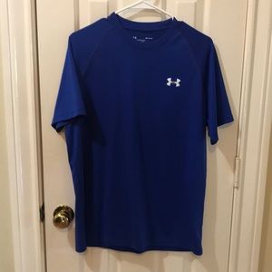 Under Armour Men Shirt loose fit Heatgear